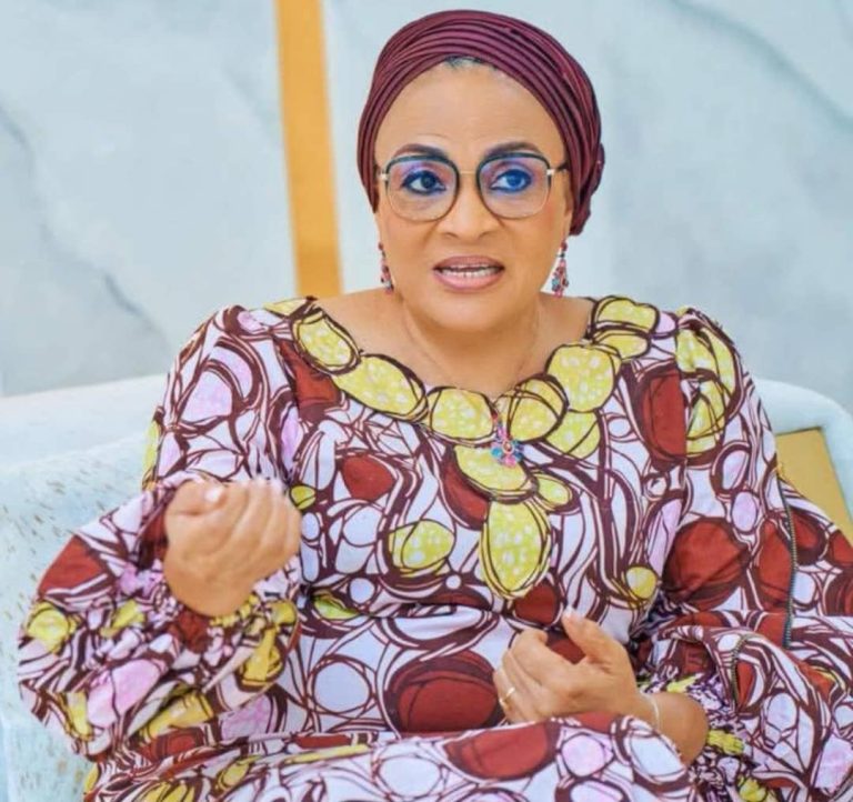 Oyo NUJ Felicitates Ambassador Florence Ajimobi at 67, Hails Her Unwavering Humanitarian Support