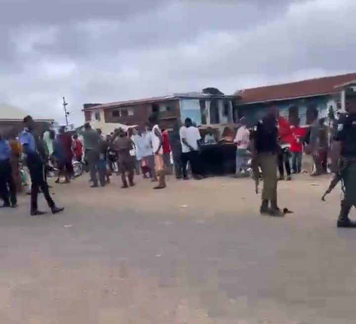 Heavy Security Deployed to Ojoo Hub as Violent Yoruba-Hausa Youth Clash Leaves Two Dead, Several Injured in Ibadan