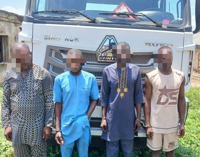 Oyo Police Dismantle Alleged Truck-Hijacking Syndicate, Arrest Four, Recover Stolen Vehicle